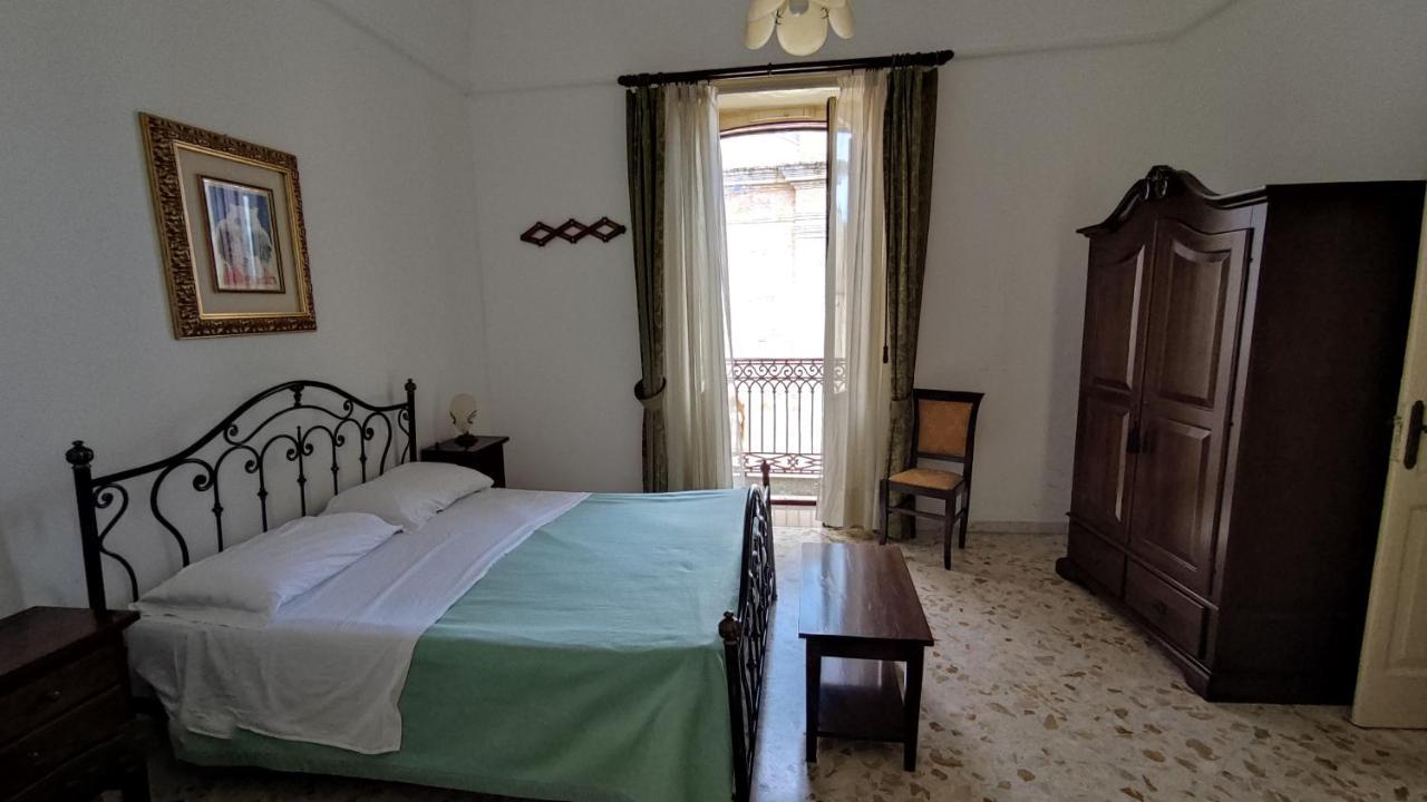 Bed and Breakfast Casa Resci - Dimora Del 1884 Tricase Exterior foto